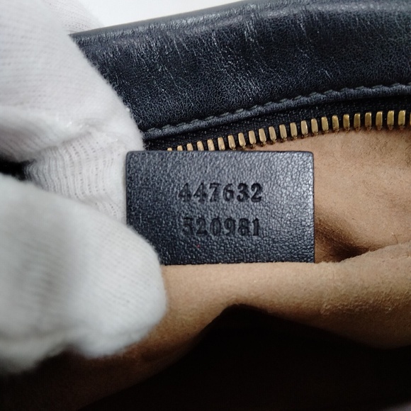 Gucci Marmont Crossbody - Picture 9 of 9